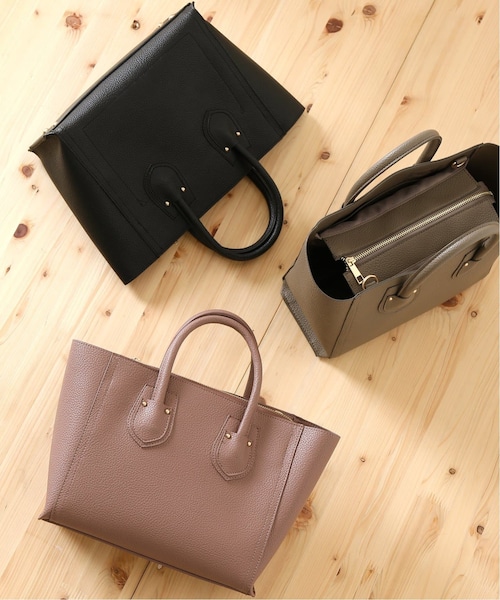 B.C STOCK（ベーセーストック）の「《予約》Three Layer Bag◆（バッグ・ブラック/フリー/在庫あり）」の4枚目の写真