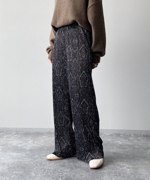 PAGEBOY（ページボーイ）の「【CORE】タペストリーパンツ（パンツ・レディース・ブラック/ブラウン・FREE）」の3枚目の写真