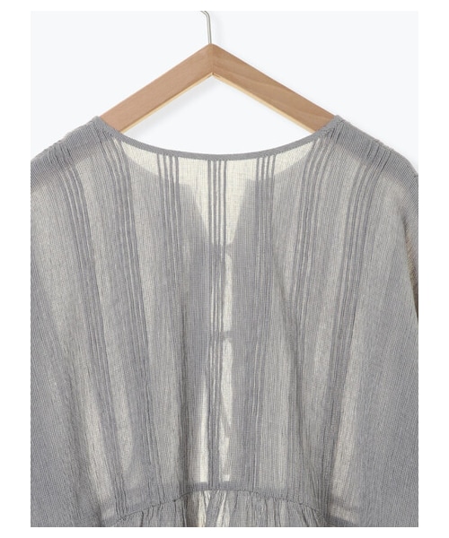 Samansa Mos2（サマンサ モスモス）の「綿ラミー千鳥柄ピンタックブラウス（トップス・ブラック/ネイビー/ラベンダー・F）」の6枚目の写真