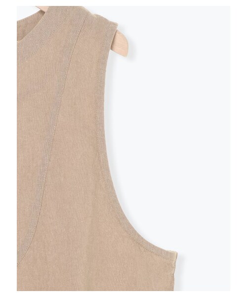 Samansa Mos2（サマンサ モスモス）の「綿麻シャンブレーベスト（トップス・チャコールグレー/ベージュ/キャメル・F）」の4枚目の写真