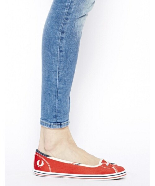 FRED PERRY(フレッドペリー)の「Fred Perry Jet South Sea Deckchair Red Pumps(パンプス・red・US 9)」の4枚目の写真