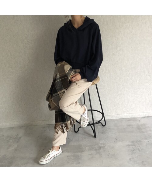 copine（コピン）の「ボリューム袖タックデザイン！シンプルパーカー【クリックポスト対象商品】（パーカー・レディース・その他）」の9枚目の写真