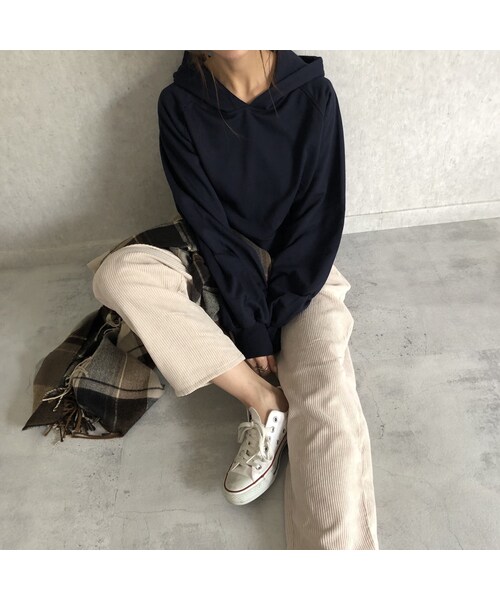 copine（コピン）の「ボリューム袖タックデザイン！シンプルパーカー【クリックポスト対象商品】（パーカー・レディース・その他）」の10枚目の写真