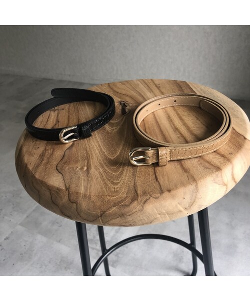 copine(コピン)の「シンプルクロコ型押し細ベルト(2color)【クリックポスト対象商品】(ベルト・レディース・その他)」の1枚目の写真