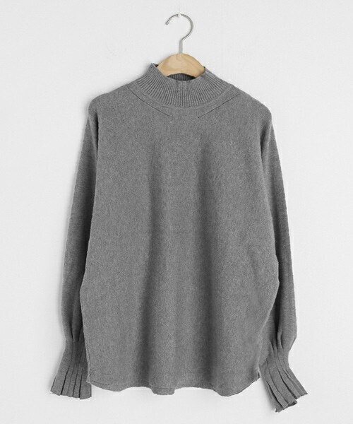 DHOLIC（ディーホリック）の「ハイネックタックニット（ニット/セーター・レディース・ブラック/グレー/ベージュ・FREE）」の2枚目の写真