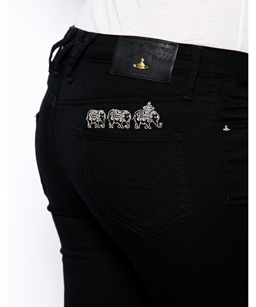 Vivienne Westwood（ヴィヴィアンウエストウッド）の「Vivienne Westwood Anglomania Jeans Super Skinny Jeans With Embroidery（デニムパンツ・black・26in-UK 8）」の4枚目の写真
