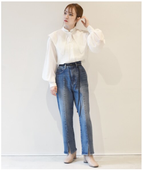 w closet(ダブルクローゼット)の「付け襟付きスタンドネックブラウス(トップス・レディース・オフホワイト/オートミール/ブラウン・FREE/M/L)」の7枚目の写真