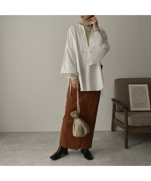 Lavish Gate(ラヴィッシュゲート)の「tops-04049 日本製 サイドスリット カフタンブラウス ホワイト ダスティパープル(シャツ/ブラウス・レディース・その他)」の10枚目の写真