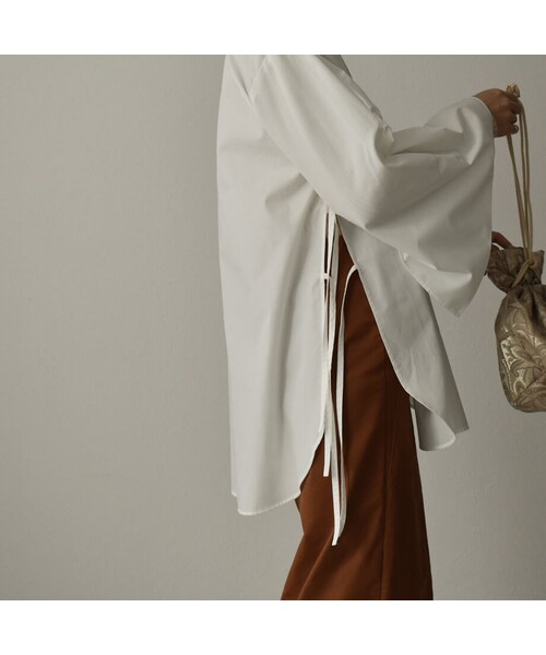 Lavish Gate(ラヴィッシュゲート)の「tops-04049 日本製 サイドスリット カフタンブラウス ホワイト ダスティパープル(シャツ/ブラウス・レディース・その他)」の9枚目の写真