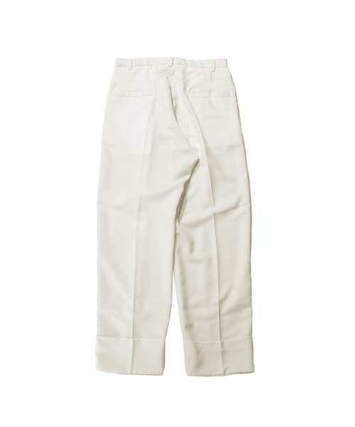 YohKi(ヨウキ)の「" Orikaeshi“ straight slacks(White)(スラックス・メンズ・ホワイト・0/1/2)」の2枚目の写真