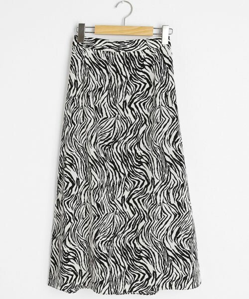DHOLIC(ディーホリック)の「フレアゼブラパターンスカート(スカート・レディース・ベージュ/ブラウン/ホワイト・FREE)」の2枚目の写真