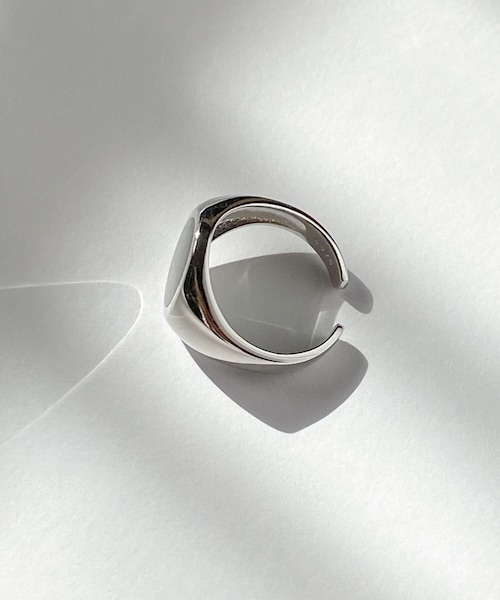 BOYSHE（ボーイシー）の「Silver925製 ブラックラウンドBIGリング【E0022】（リング・レディース・その他）」の4枚目の写真