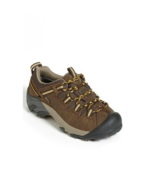 Keen（キーン）の「Keen 'Targhee II' Hiking Shoe (Men)（スニーカー）」 WEAR