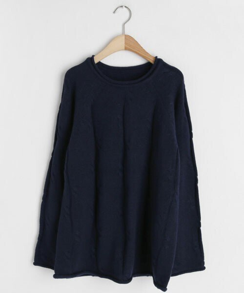 DHOLIC（ディーホリック）の「ロールヘムラウンドニット（ニット/セーター・レディース・ホワイト/ベージュ/ブルー/ブラウン・FREE）」の4枚目の写真