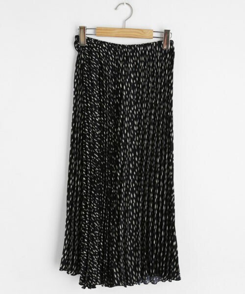 DHOLIC（ディーホリック）の「プリーツパターンスカート（スカート・レディース・ベージュ/グリーン/ブラック/レッド・FREE）」の2枚目の写真