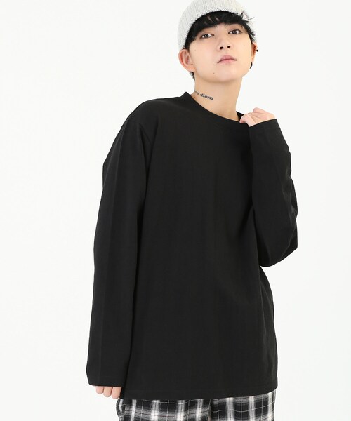 BOYSHE（ボーイシー）の「シンプルロングTシャツ オーバーサイズカットソー　ブラック（Tシャツ/カットソー・レディース・その他）」の3枚目の写真