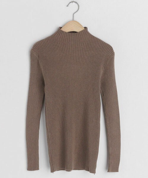 DHOLIC（ディーホリック）の「リブハイネックニット（ニット/セーター・レディース・ホワイト/ブラック/ベージュ/ブラウン/グレー・FREE）」の4枚目の写真