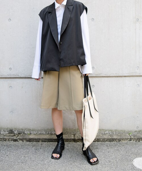 no brand(ノーブランド)の「エコレザーバミューダPT(その他パンツ・レディース・その他)」の5枚目の写真