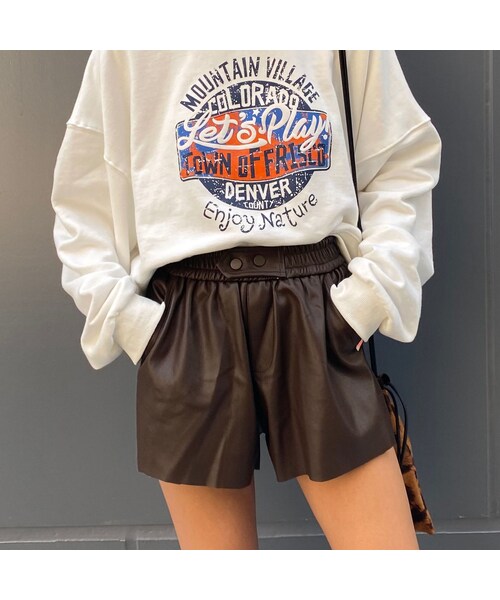 no brand（ノーブランド）の「FAKEレザーボクサーパンツ｢button｣ #3021（その他パンツ・レディース・その他）」の2枚目の写真