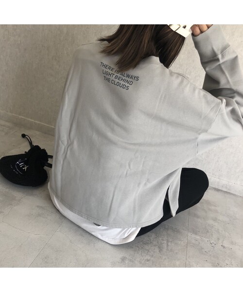 copine(コピン)の「大人気シリーズサイドジッパーデザイン!バックプリントスウェット(3color)【クリックポスト対象商品】(スウェット・レディース・その他)」の6枚目の写真
