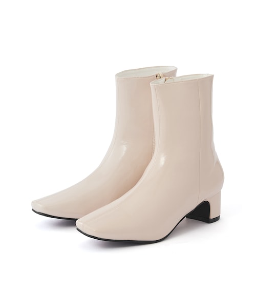 GRL（グレイル）の「スクエアトゥエナメルショートブーツ（ブーツ