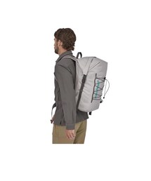 Patagonia コンバーティブルベスト　ストームサージ ロールトップ　セット Patagonia コンバーティブルベストストームサージ ロールトップ