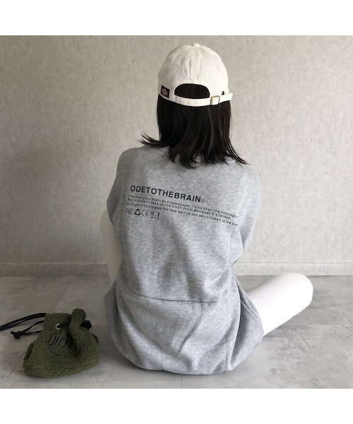 copine（コピン）の「再々入荷！ゆる可愛いオーバーサイズ！あったか裏起毛ロゴスウェット(3color)（スウェット・レディース・その他）」の14枚目の写真