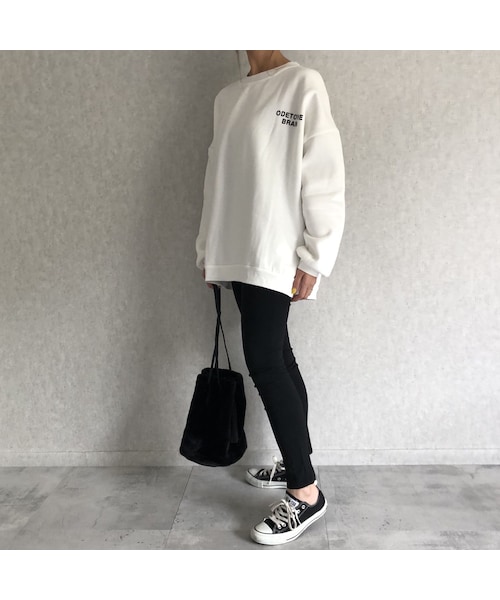 copine（コピン）の「再々入荷！ゆる可愛いオーバーサイズ！あったか裏起毛ロゴスウェット(3color)（スウェット・レディース・その他）」の2枚目の写真