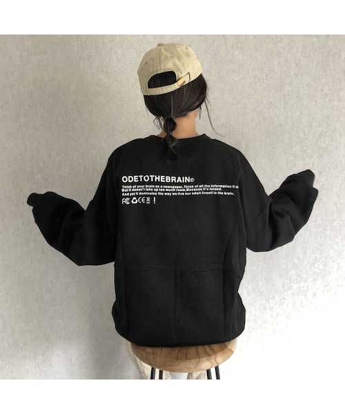 copine（コピン）の「再々入荷！ゆる可愛いオーバーサイズ！あったか裏起毛ロゴスウェット(3color)（スウェット・レディース・その他）」の8枚目の写真