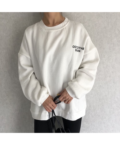 copine（コピン）の「再々入荷！ゆる可愛いオーバーサイズ！あったか裏起毛ロゴスウェット(3color)（スウェット・レディース・その他）」の4枚目の写真