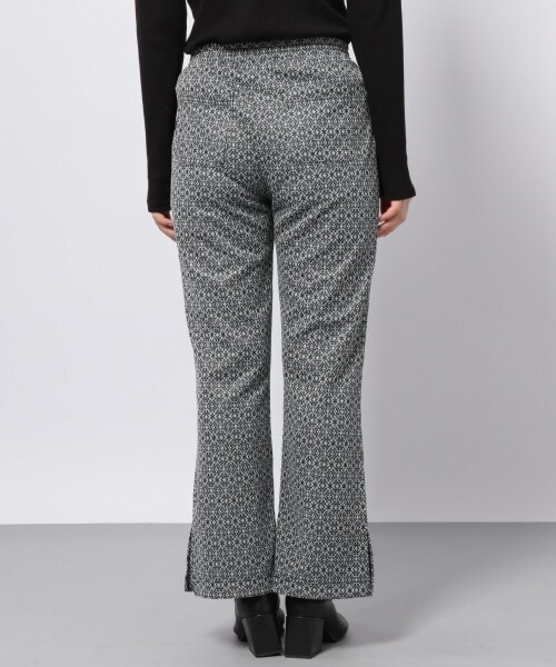 PAGEBOY（ページボーイ）の「キカガラジャガードカットパンツ（パンツ・レディース・ブラック/グレージュ・F）」の9枚目の写真