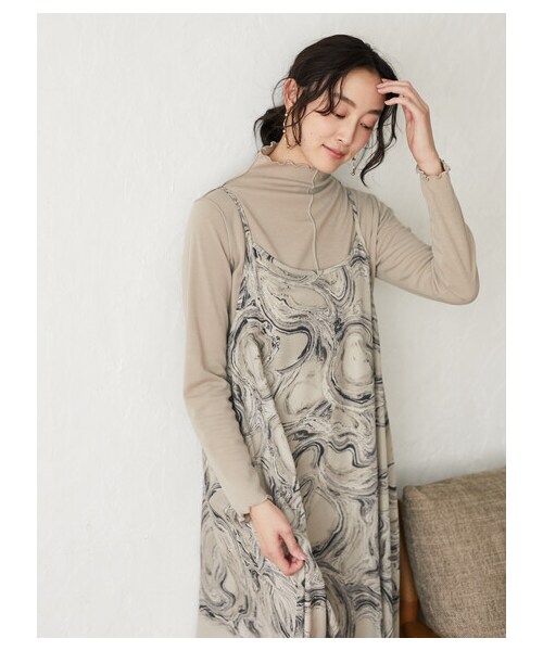 Green　Parks（グリーンパークス）の「・RAY CASSIN マーブルptキャミワンピース（ワンピース/ドレス・グレー/ピンク/ベージュ・F）」の4枚目の写真