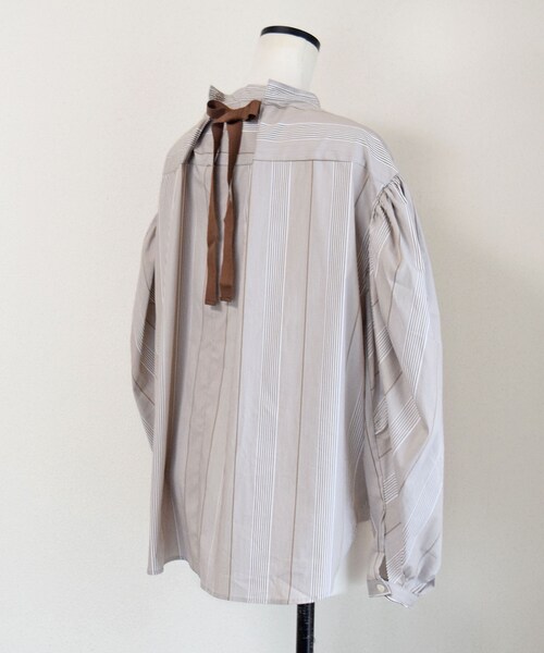 no brand(ノーブランド)の「バックリボンストライプバルーンスリ-ブBL(シャツ/ブラウス・レディース・その他)」の7枚目の写真