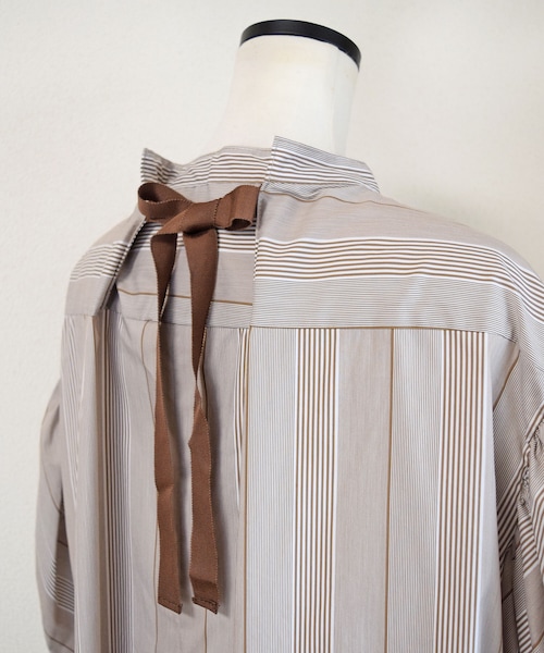 no brand(ノーブランド)の「バックリボンストライプバルーンスリ-ブBL(シャツ/ブラウス・レディース・その他)」の8枚目の写真