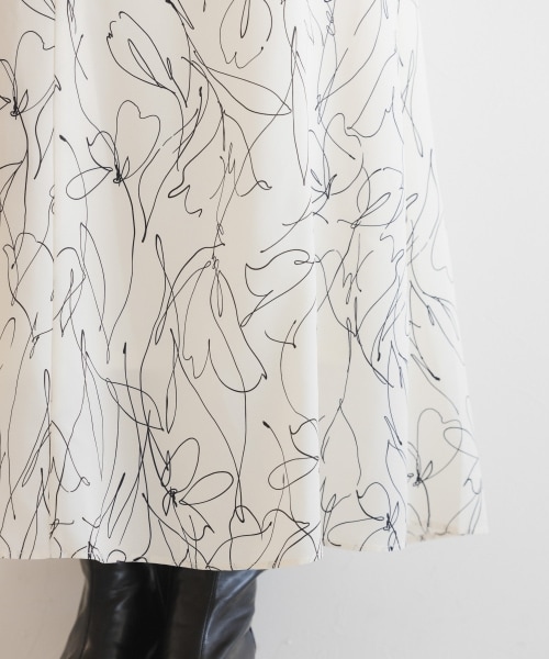 mysty woman（ミスティウーマン）の「【先行予約】線描き柄マーメイドスカート（スカート・レディース・アイボリー/ブラック/ブラウン・F）」の12枚目の写真