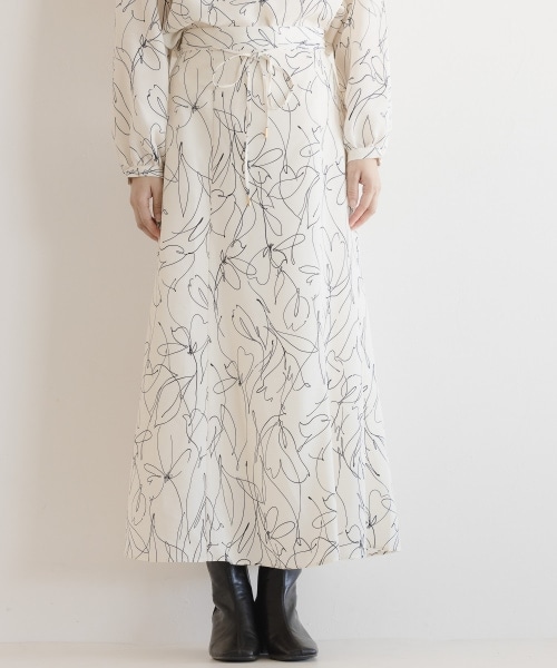 mysty woman（ミスティウーマン）の「【先行予約】線描き柄マーメイドスカート（スカート・レディース・アイボリー/ブラック/ブラウン・F）」の7枚目の写真