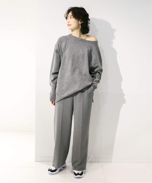 CITYSHOP（シティーショップ）の「《予約》OFF-SHOULDER STRETCH SWEATER（その他・グレーA/フリー）」の4枚目の写真