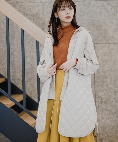 Andemiu(アンデミュウ)の「キルティングベストツキブルゾン(ジャケット/アウター・エクリュ/カーキ)」の3枚目の写真