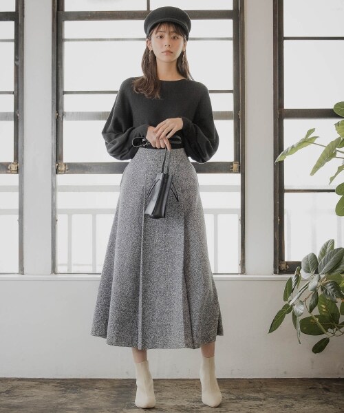 Andemiu（アンデミュウ）の「ツイードフウフレアスカート（スカート・グレー/ブラック/ベージュ）」の8枚目の写真