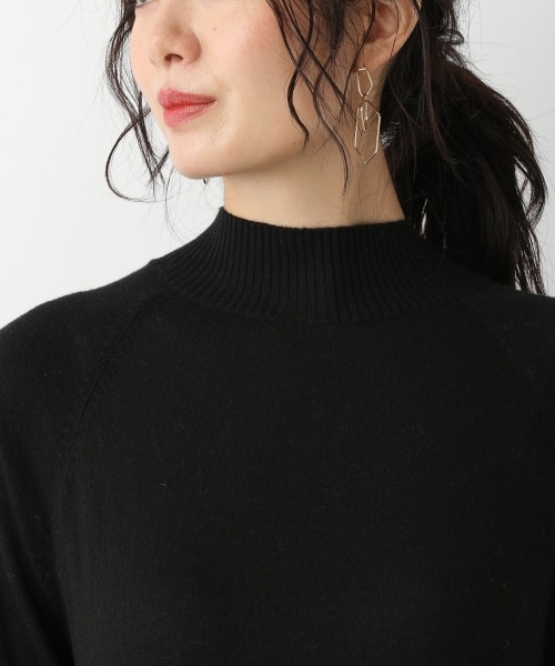 Andemiu（アンデミュウ）の「バックリボンタートルニットワンピース（ワンピース/ドレス・ブラック/アイボリー/ブルー）」の18枚目の写真