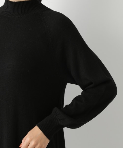 Andemiu（アンデミュウ）の「バックリボンタートルニットワンピース（ワンピース/ドレス・ブラック/アイボリー/ブルー）」の19枚目の写真