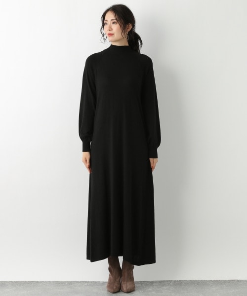 Andemiu（アンデミュウ）の「バックリボンタートルニットワンピース（ワンピース/ドレス・ブラック/アイボリー/ブルー）」の14枚目の写真