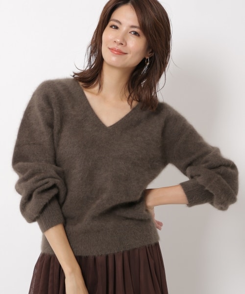 BABYLONE（バビロン）の「ラクーンニットVネックプルオーバー