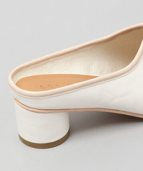 JEANASIS（ジーナシス）の「ライニングヒールミュール【完売カラー追加予約】（シューズ・ホワイト()/ブラック()/ブラック系その他()）」の18枚目の写真