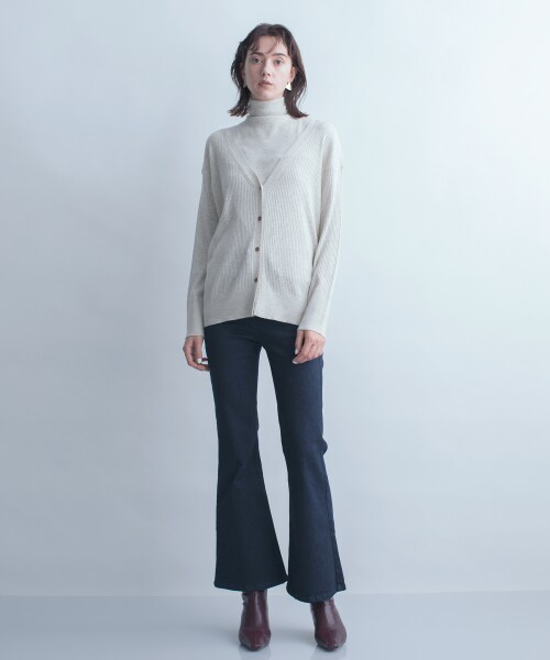 JEANASIS(ジーナシス)の「Tight Flare DenimPants【完売カラー追加予約】(パンツ・ブラック()/ネイビー())」の18枚目の写真