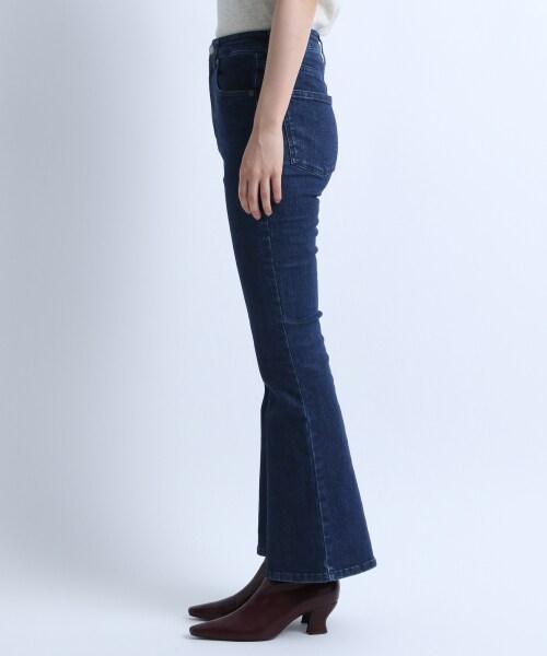 JEANASIS(ジーナシス)の「Tight Flare DenimPants【完売カラー追加予約】(パンツ・ブラック()/ネイビー())」の6枚目の写真