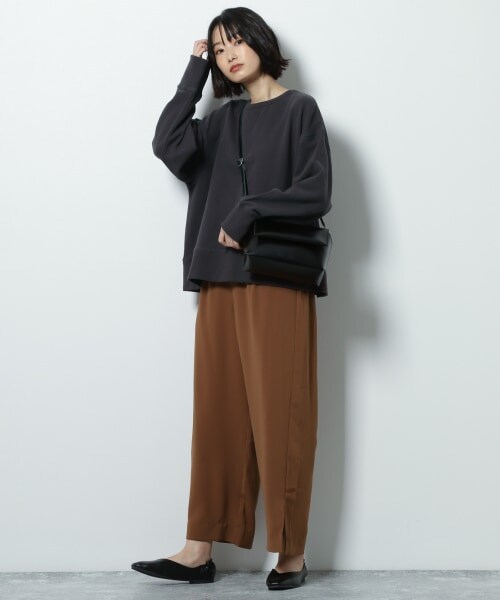 LAKOLE（ラコレ）の「ロールフラップショルダーバッグ（バッグ・ブラック()/ベージュ()/カーキ()）」の4枚目の写真