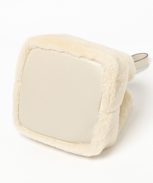 LEPSIM（レプシィム）の「フェイクファー２ＷＡＹ ＢＡＧ（バッグ・アイボリー/レンガ/レオパード）」の19枚目の写真