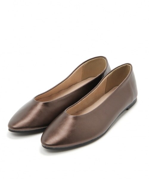 LEPSIM(レプシィム)の「UカットソフトフラットAW(シューズ・レオパード/【WEB限定】オフ×カタオシ/ブラック/【WEB限定】パイソン/ライトベージュ/ブラウン×カタオシ/ガンメタ)」の19枚目の写真