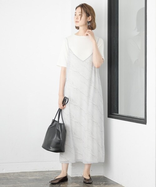 LEPSIM(レプシィム)の「UカットソフトフラットAW(シューズ・レオパード/【WEB限定】オフ×カタオシ/ブラック/【WEB限定】パイソン/ライトベージュ/ブラウン×カタオシ/ガンメタ)」の12枚目の写真